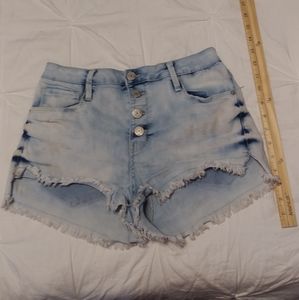 denim highwaisted shorts